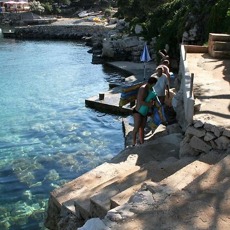 Apartments By The Sea Cove Zarace - Gdinj, Hvar - 4598 Zewnętrze zdjęcie