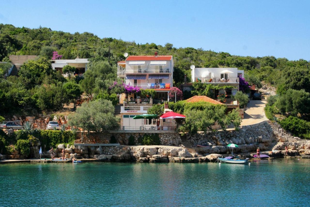 Apartments By The Sea Cove Zarace - Gdinj, Hvar - 4598 Zewnętrze zdjęcie