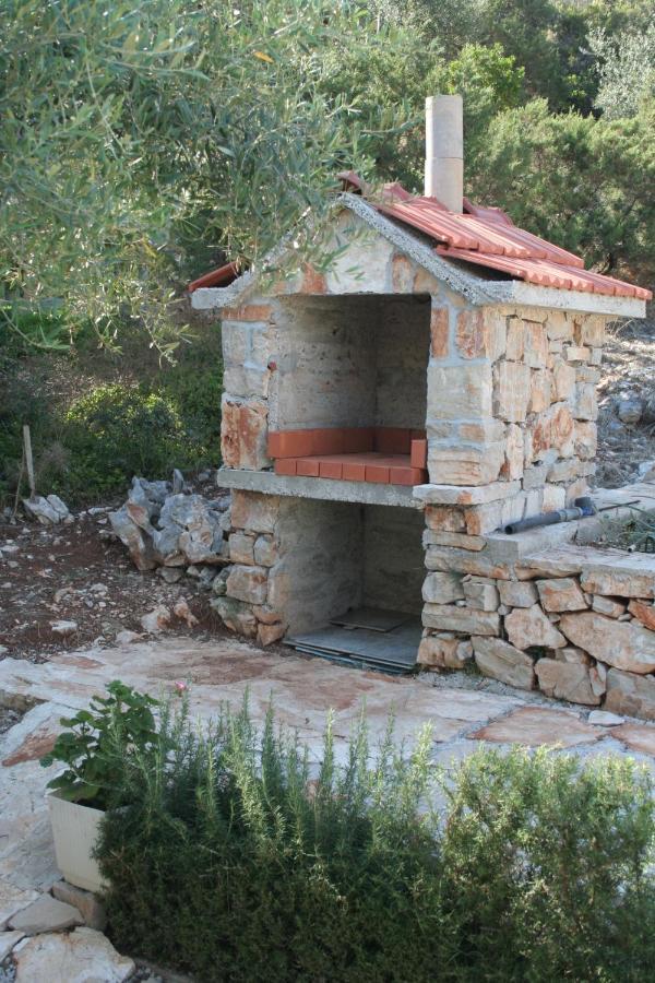Apartments By The Sea Cove Zarace - Gdinj, Hvar - 4598 Zewnętrze zdjęcie
