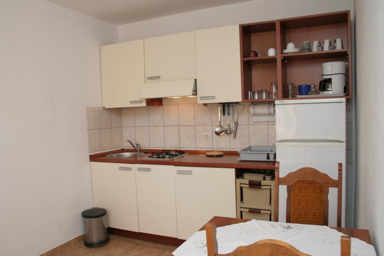 Apartments By The Sea Cove Zarace - Gdinj, Hvar - 4598 Zewnętrze zdjęcie
