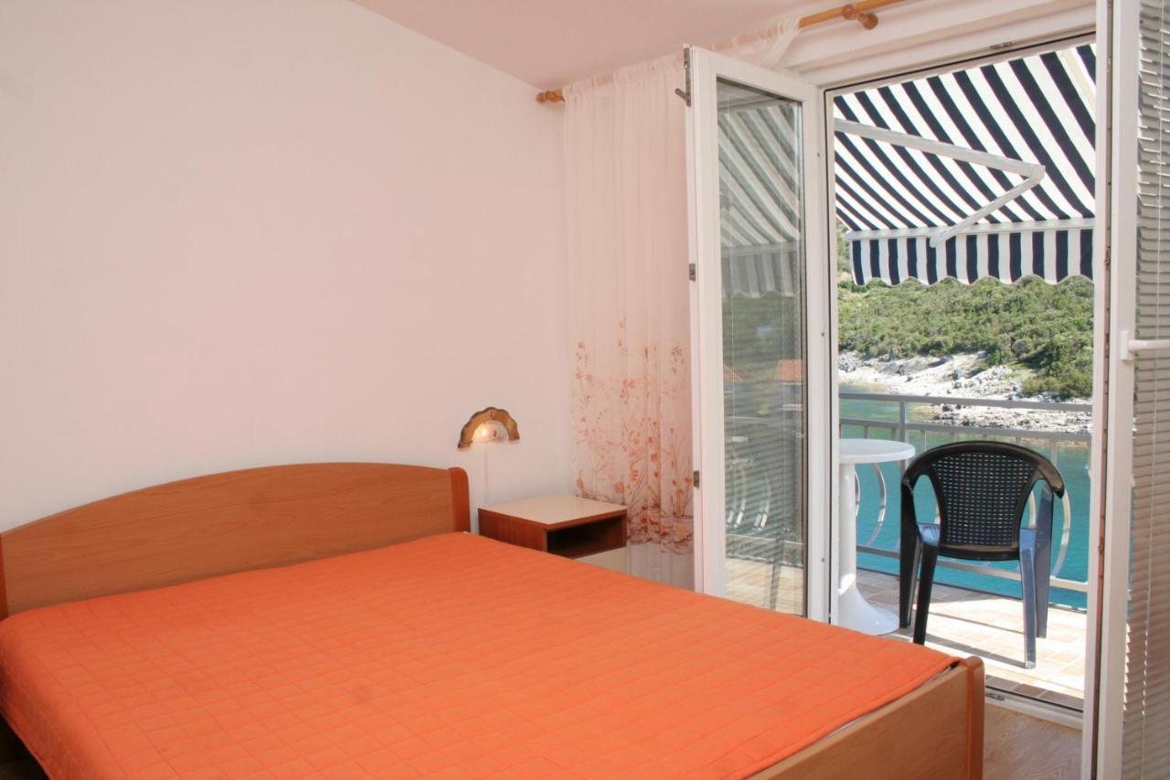 Apartments By The Sea Cove Zarace - Gdinj, Hvar - 4598 Zewnętrze zdjęcie