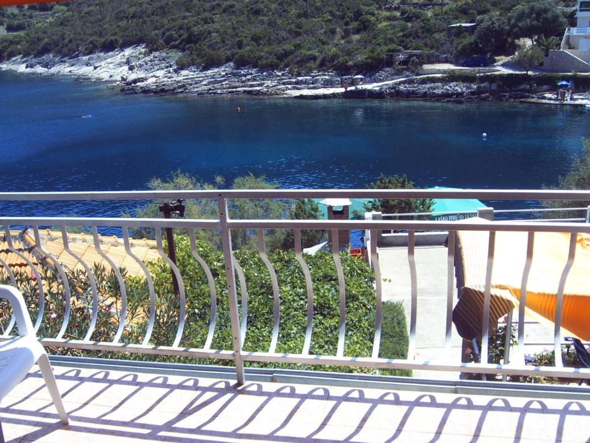 Apartments By The Sea Cove Zarace - Gdinj, Hvar - 4598 Zewnętrze zdjęcie